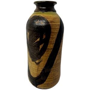 1972 Pitts Studio Pottery Vase Signed 10” Stoneware Brushwork Georgia Vintage